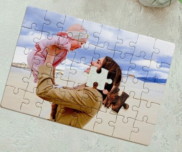 custom puzzle of mother daughter
