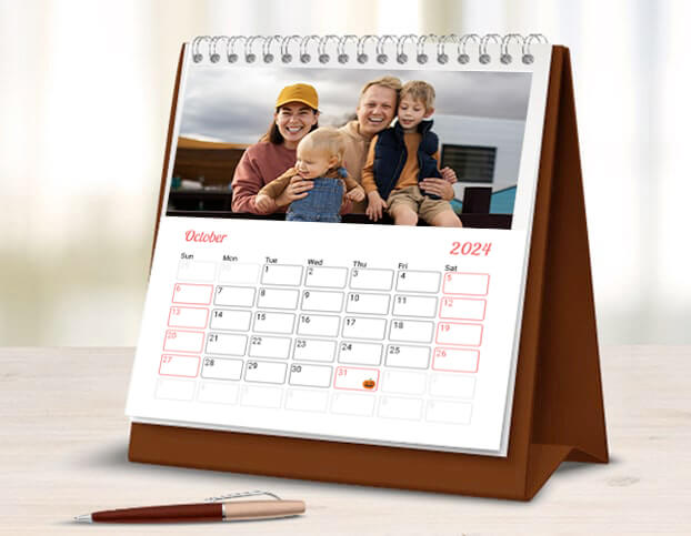 Custom Desk Calendars Personalized Desk Calendars Canvaschamp
